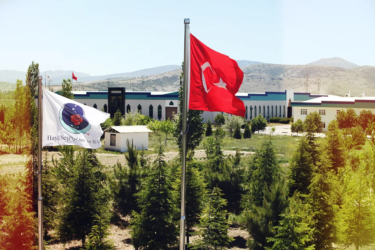 Hayrât Neşriyat Matbaa Tesisleri