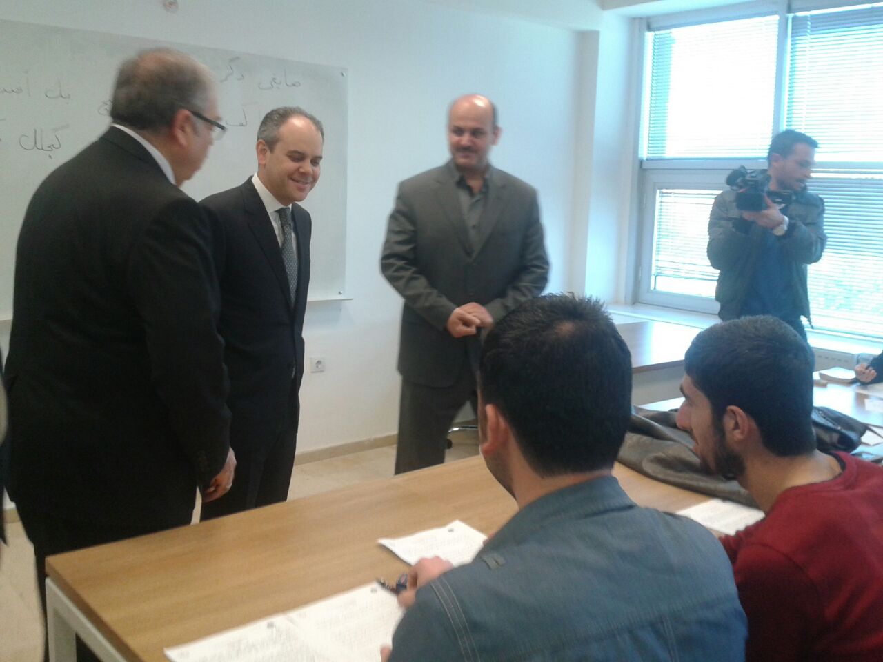 Bakan Çağatay Kılıç Osmanlıca Kursunu Ziyaret Etti