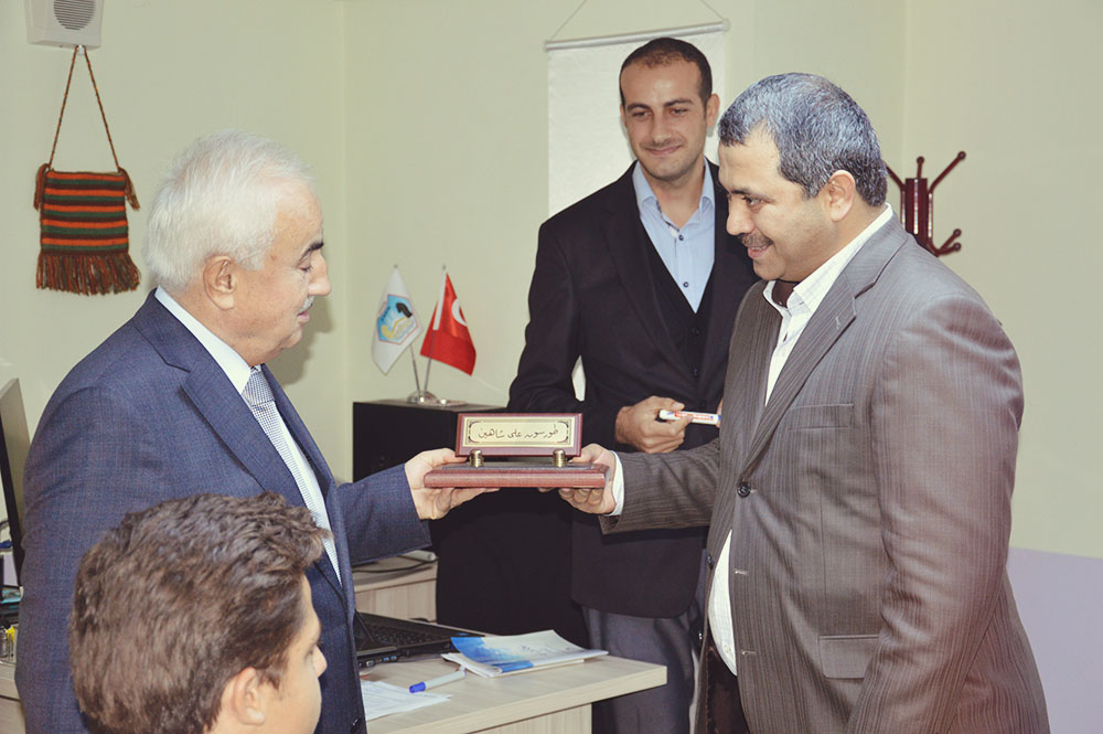 Edirne Valisi’nden Osmanlıca Kurslarını Ziyaret