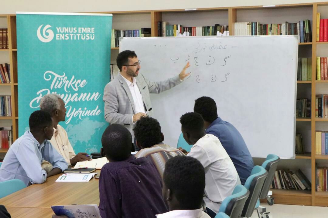 Hartum Yunus Emre Enstitüsünde Osmanlıca Kursları Başladı
