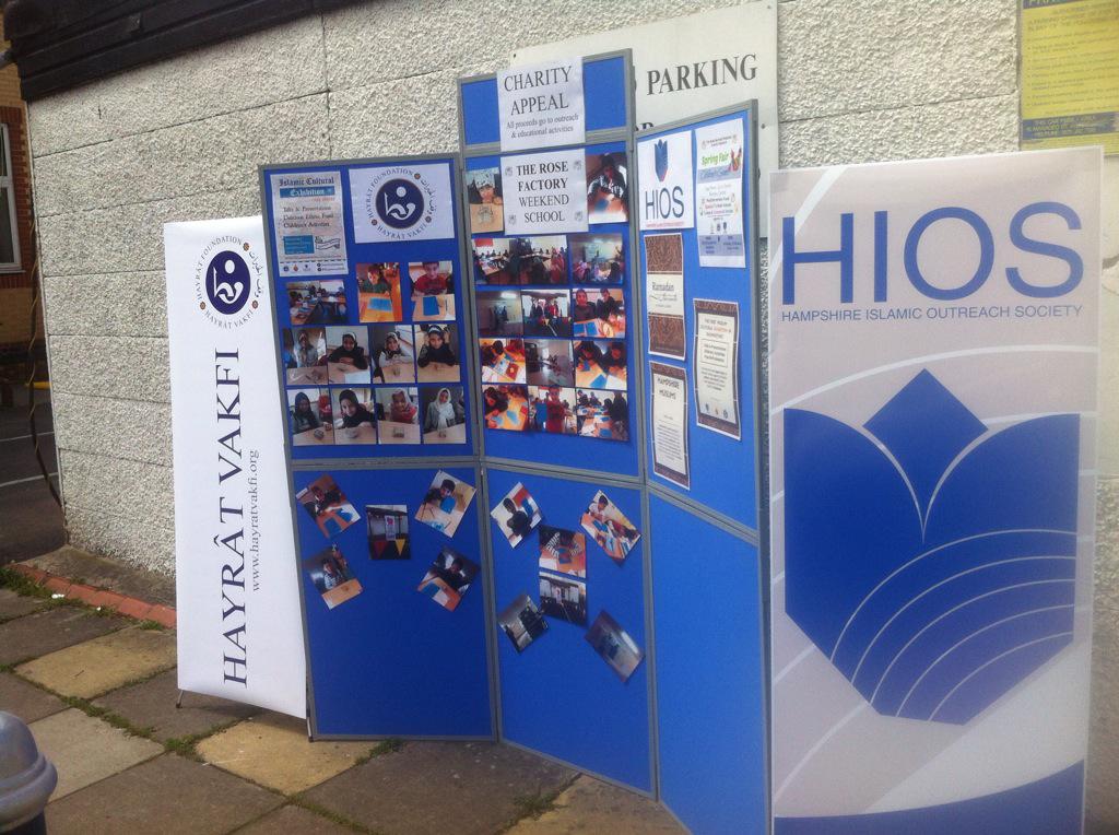 Hayrat Vakfı’ndan İngiltere’de Bahar Festivali ve Çocuk Oyunları Şenliği