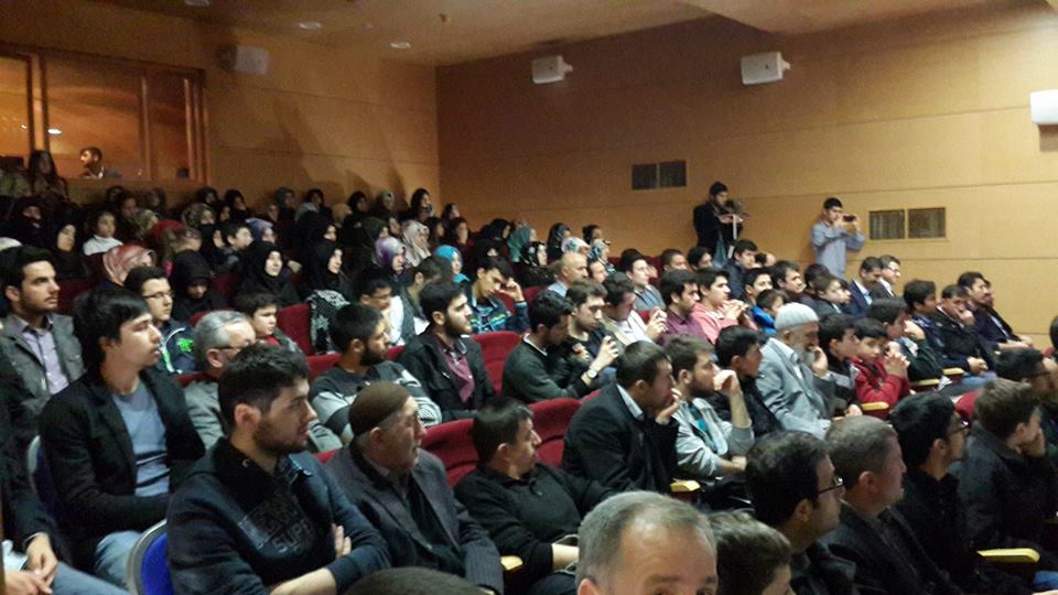 Karabük’te “Gençlik O’nun (s.a.v) Yolunda” Semineri