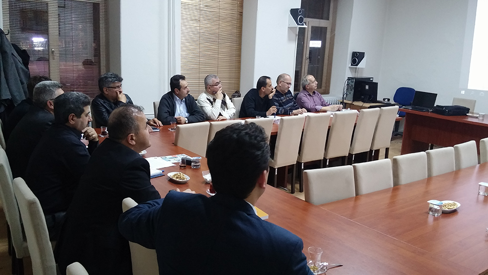 Tavşanlı Kaymakamı Sayın Numan Hatipoğlu ve Tavşanlı Daire Müdürleri Osmanlıca Kursu’nda